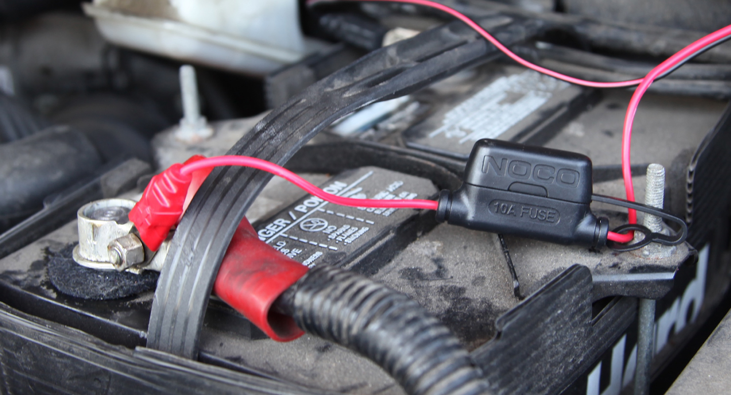 You are currently viewing How to Maintain, Diagnose, and Replace Car Batteries