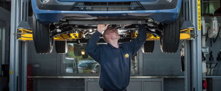 Read more about the article Keep Your Car Up-To Date with An Efficient Mechanic