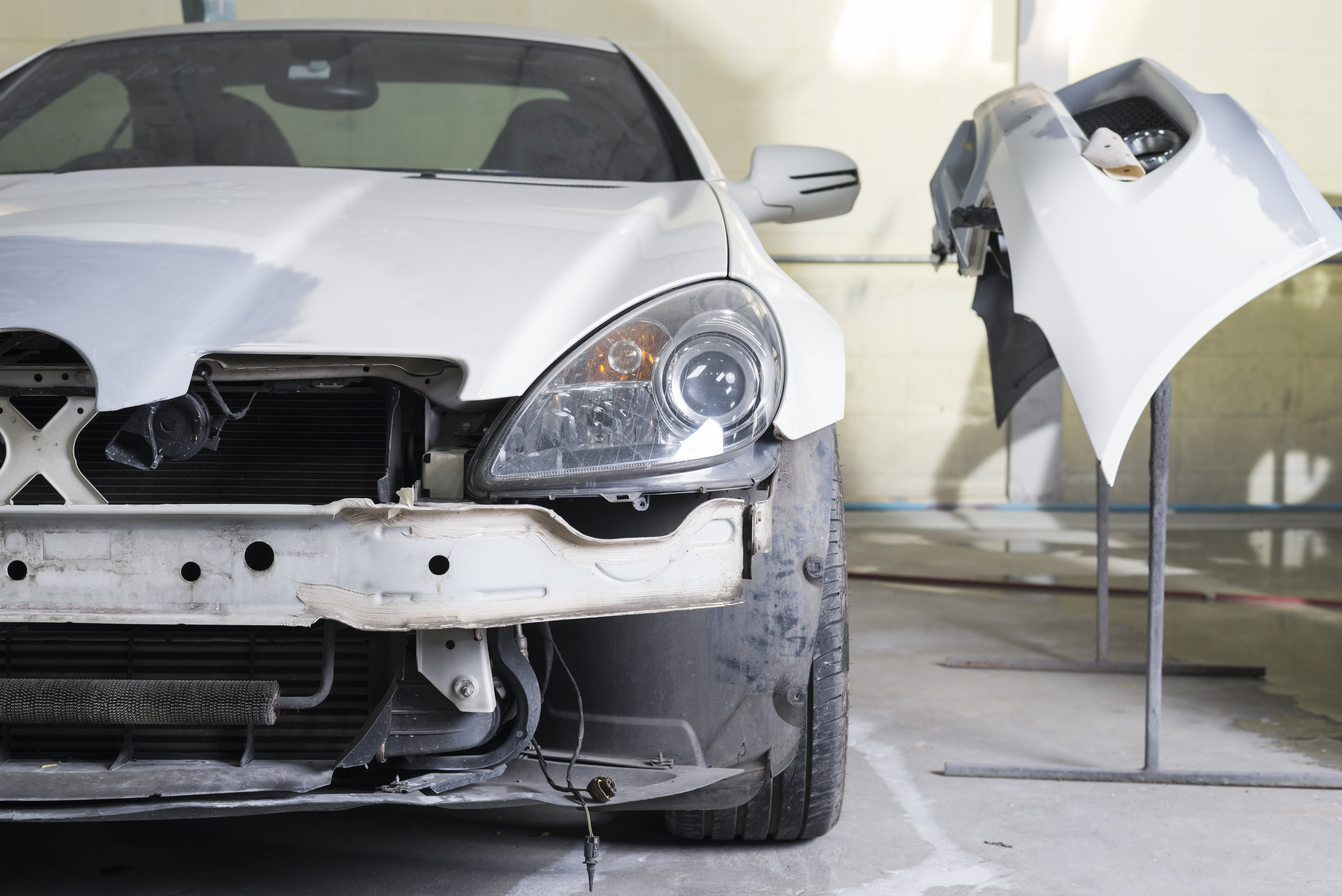 You are currently viewing Smash Repairs Services In Perth Improve Your Accidental Machines And Parts