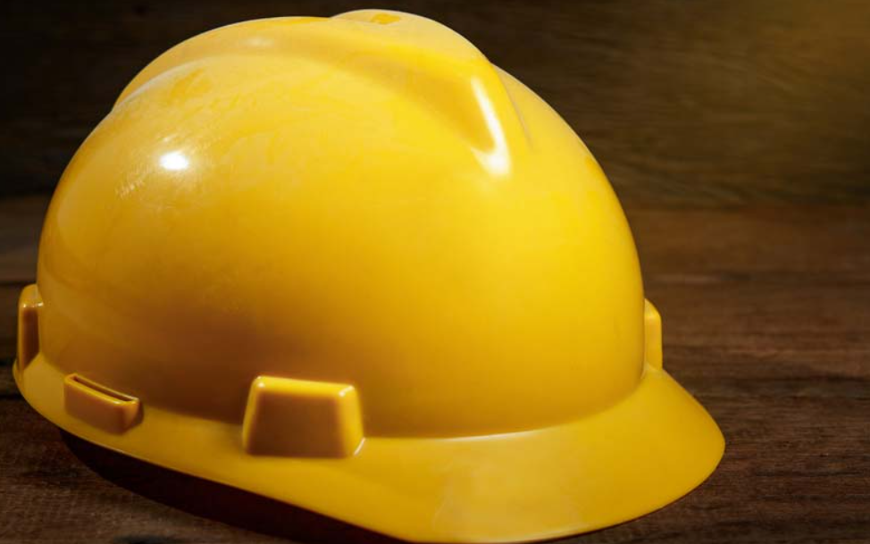Read more about the article Importance Of Head Protection Equipment In Industries