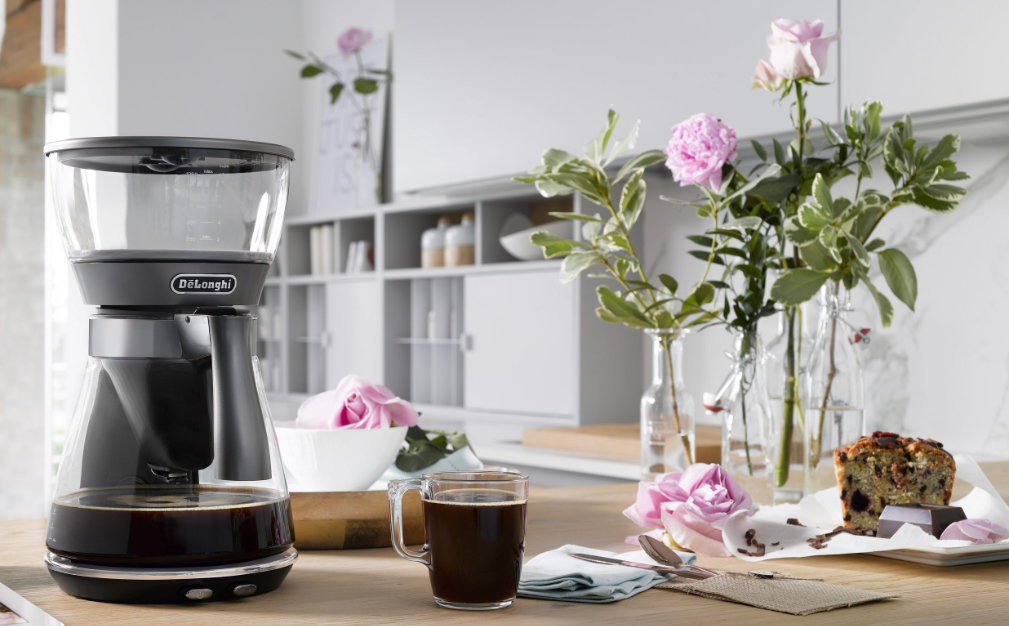 You are currently viewing The Complete Guide To Buying A Delonghi Coffee Maker
