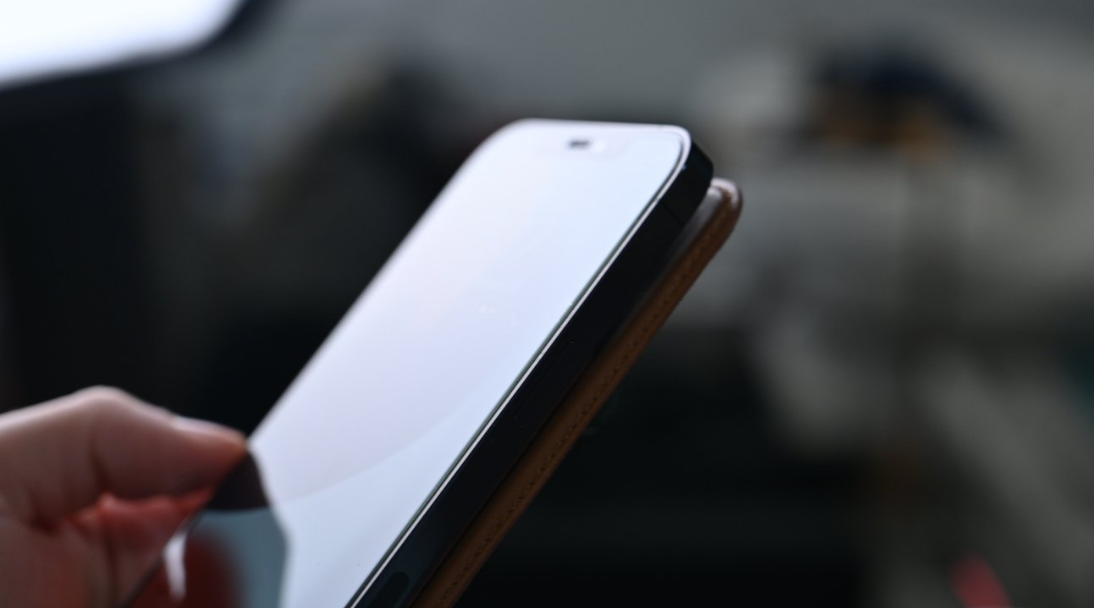 You are currently viewing 6 Reasons Why You Should Get An iPhone Screen Protector