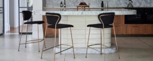 Read more about the article From Swivel to Backless: How to Buy Bar Stools for Your Home