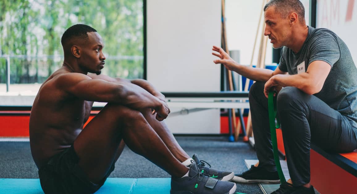 You are currently viewing 5 Signs That You Might Benefit From A Personal Trainer Group