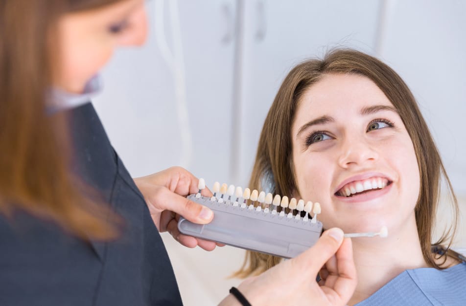 Read more about the article How Ottawa Teeth Whitening Enhances Your Overall Appearance