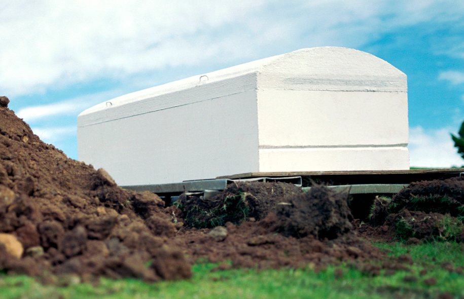 You are currently viewing The Ultimate Guide to Finding Cheap Caskets