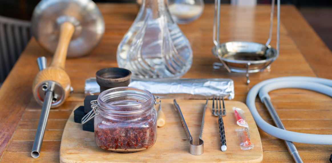 You are currently viewing The Ultimate Guide to Choosing a Shisha Set