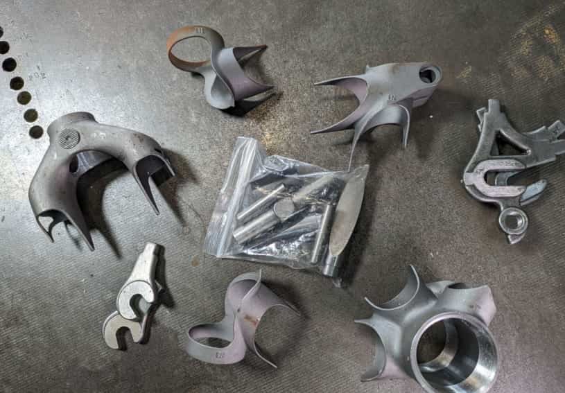 You are currently viewing Lugs for Sale: Choosing the Right Type for Your Roof