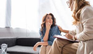 Read more about the article Breaking Through Hormonal Barriers: The Role of Health Coaching for Women