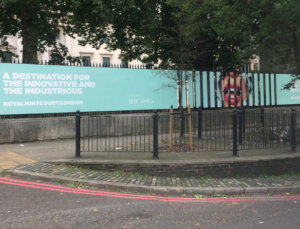 Read more about the article How Hoarding Graphics Help Your Branding Campaign