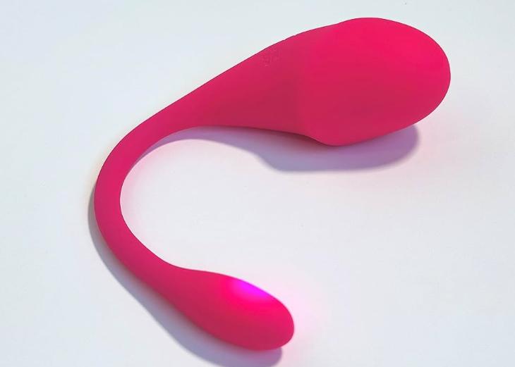 Read more about the article The Essentials of Women’s Holistic Health: Key Factors to Keep in Mind